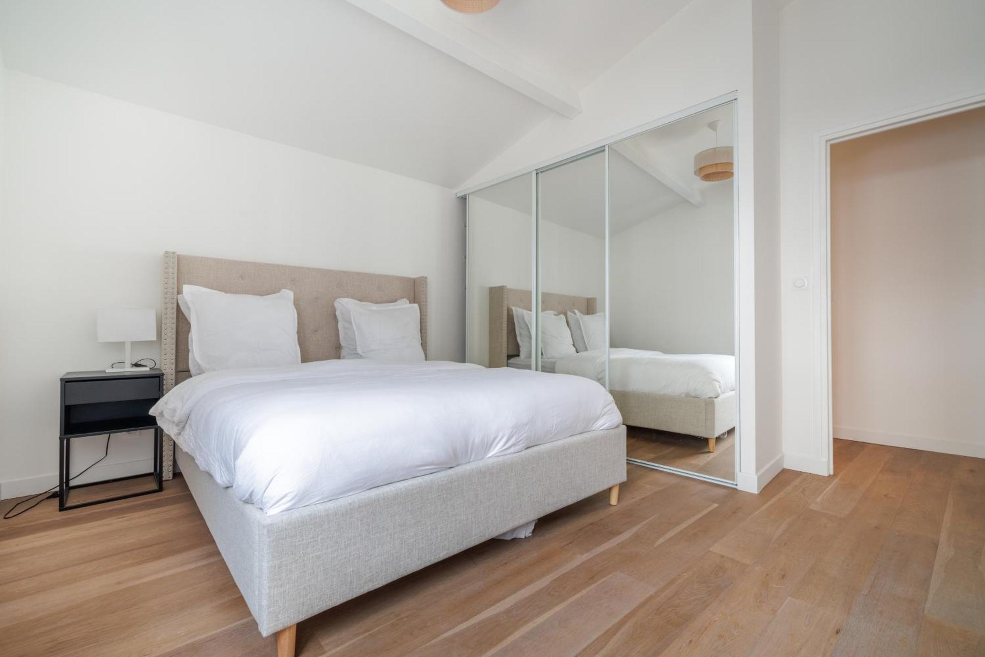 Chaleureux Appartement Pour 6Pers #4 Аньер-сюр-Сен Экстерьер фото
